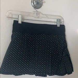 Lululemon tennis skirt size 2